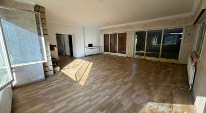 House 5 rooms of 142 m² in Voiron (38500)