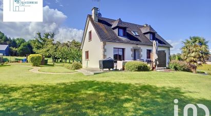 Traditional house 6 rooms of 131 m² in Val-d'Izé (35450)