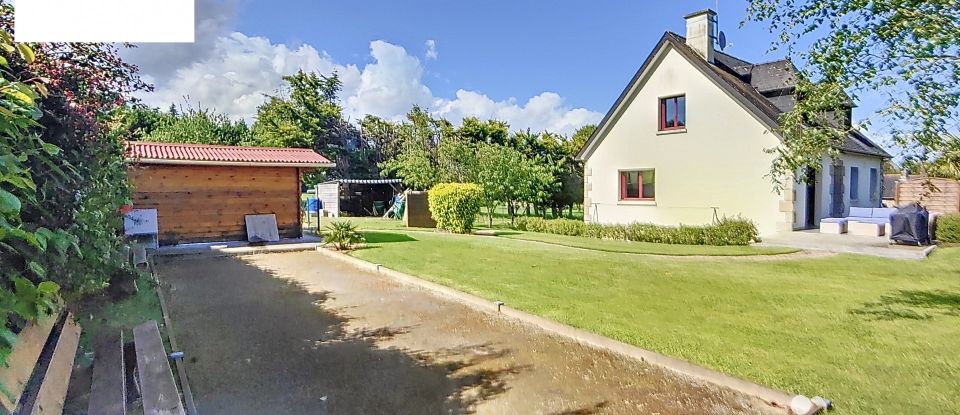 Maison traditionnelle 6 pièces de 131 m² à Val-d'Izé (35450)