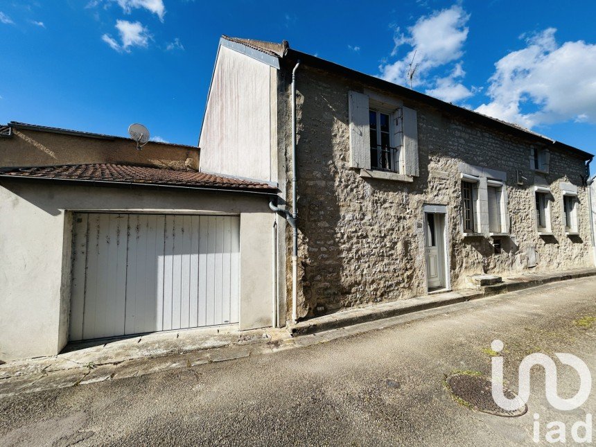 Maison de village 3 pièces de 60 m² à Irancy (89290)