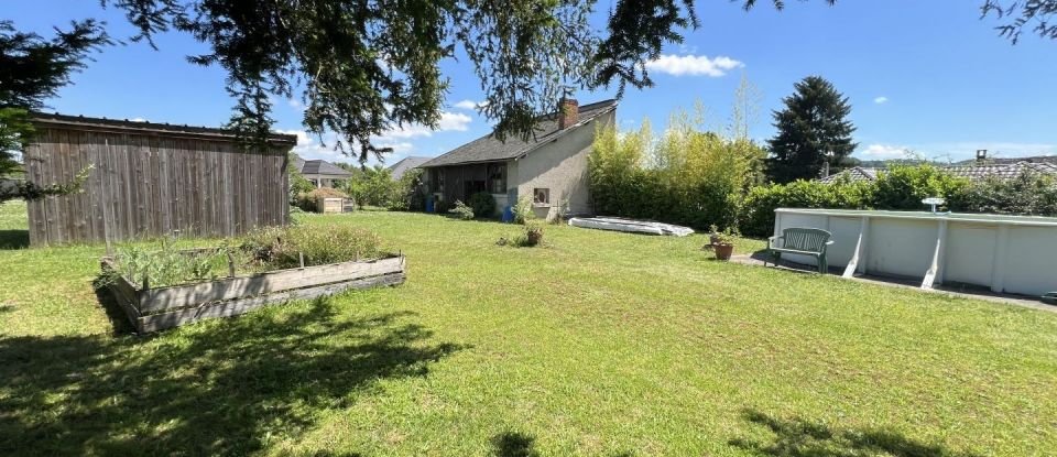 House 7 rooms of 225 m² in Cublac (19520)