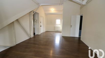 Apartment 3 rooms of 63 m² in Soissons (02200)