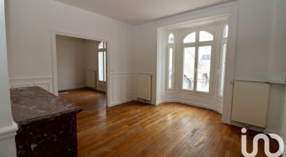 Apartment 4 rooms of 77 m² in Soissons (02200)