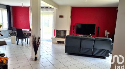 Traditional house 5 rooms of 102 m² in Moyvillers (60190)