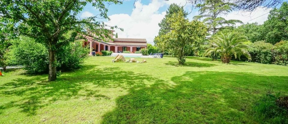 Maison 6 pièces de 248 m² à Lévignac (31530)