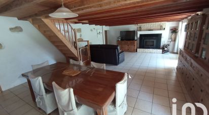 House 6 rooms of 108 m² in Vouhé (79310)