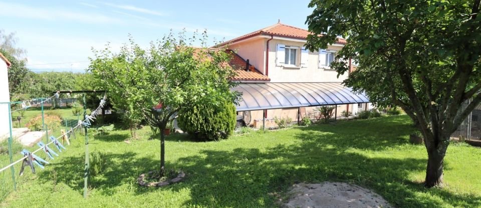 Maison 6 pièces de 150 m² à Pont-du-Château (63430)