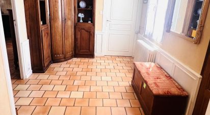 Village house 5 rooms of 115 m² in Beaufort-en-Anjou (49250)