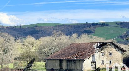 Farm 5 rooms of 300 m² in Juxue (64120)