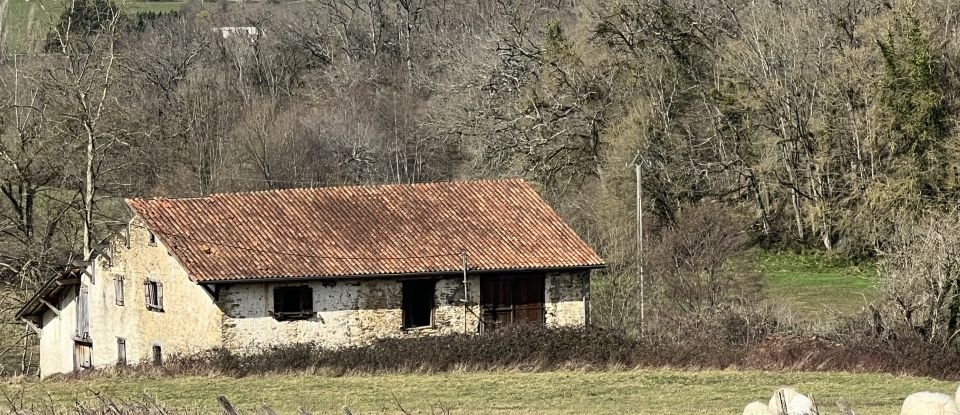 Farm 5 rooms of 300 m² in Juxue (64120)