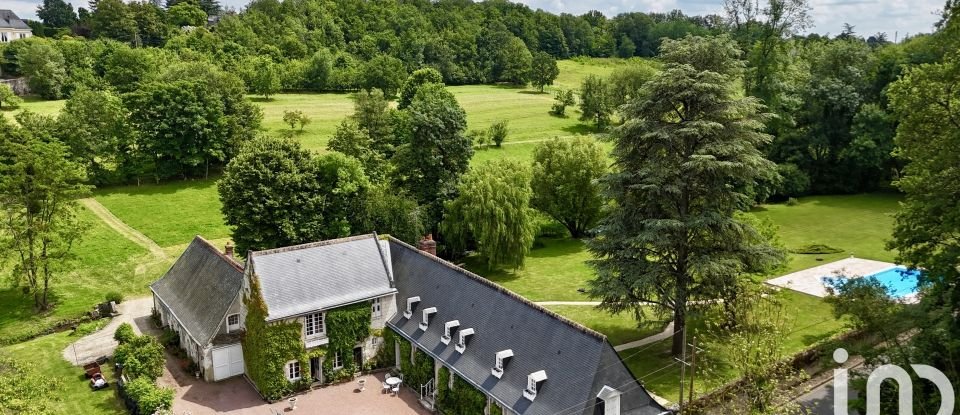 Mansion 12 rooms of 450 m² in Tours (37000)