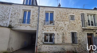 House 5 rooms of 180 m² in Tournan-en-Brie (77220)
