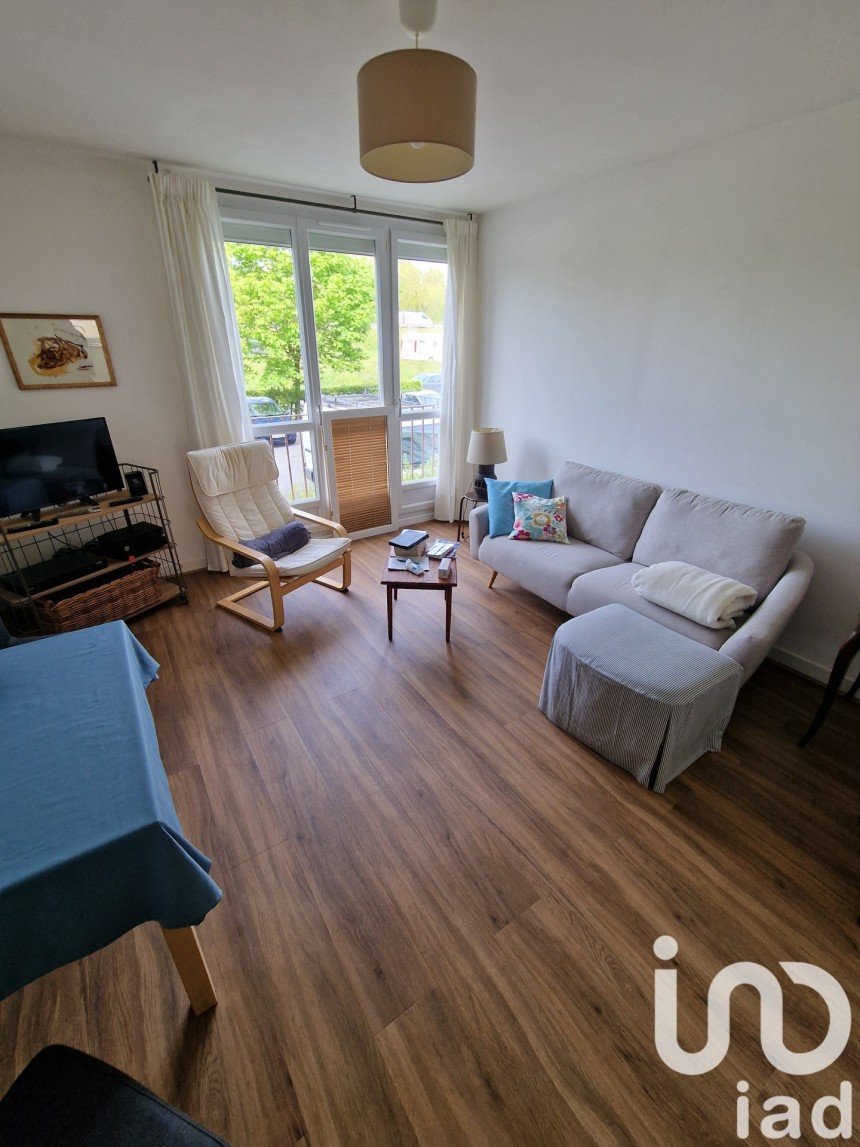 Apartment 3 rooms of 60 m² in Montargis (45200)