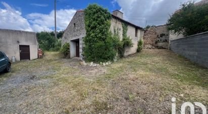 Village house 4 rooms of 91 m² in Thouars (79100)