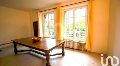 House 7 rooms of 142 m² in Mareil-sur-Mauldre (78124)