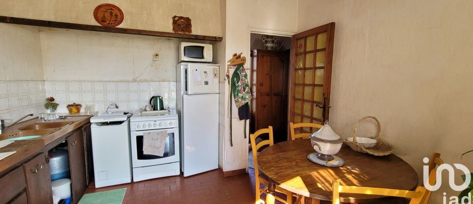 Town house 5 rooms of 148 m² in Gujan-Mestras (33470)