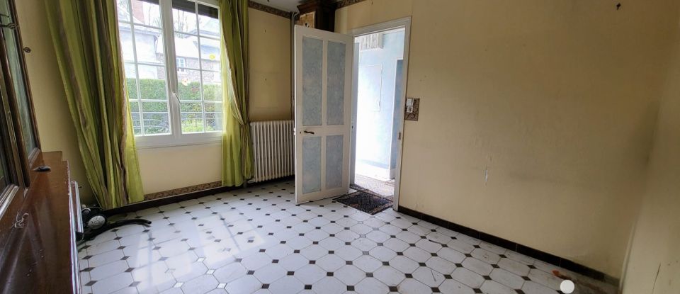 House 7 rooms of 162 m² in Villers-le-Château (51510)