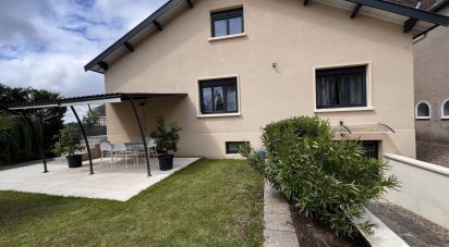 House 7 rooms of 128 m² in Bourbon-Lancy (71140)
