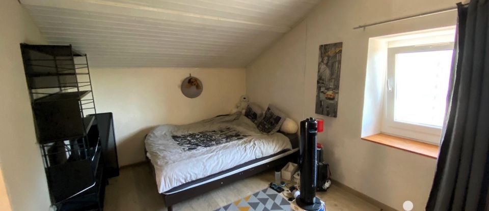 Longere 11 rooms of 186 m² in Ménigoute (79340)