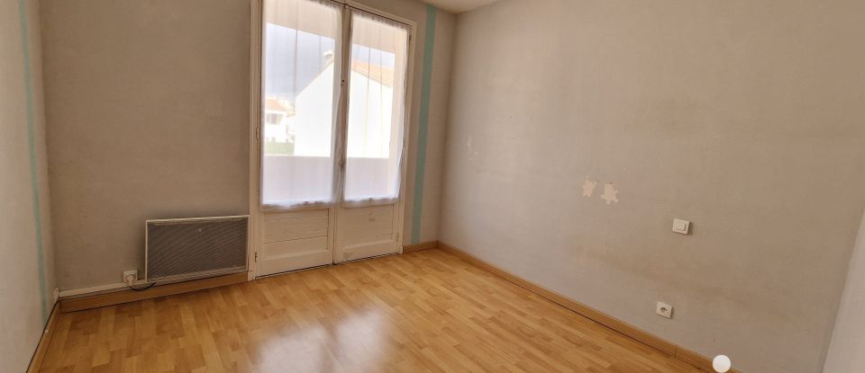 Maison 6 pièces de 120 m² à Saint-Nazaire-d'Aude (11120)