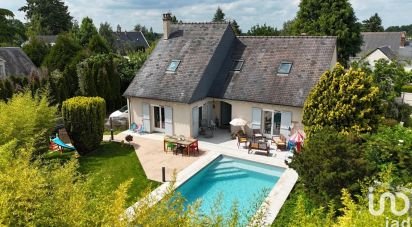 House 8 rooms of 205 m² in Saint-Cyr-sur-Loire (37540)