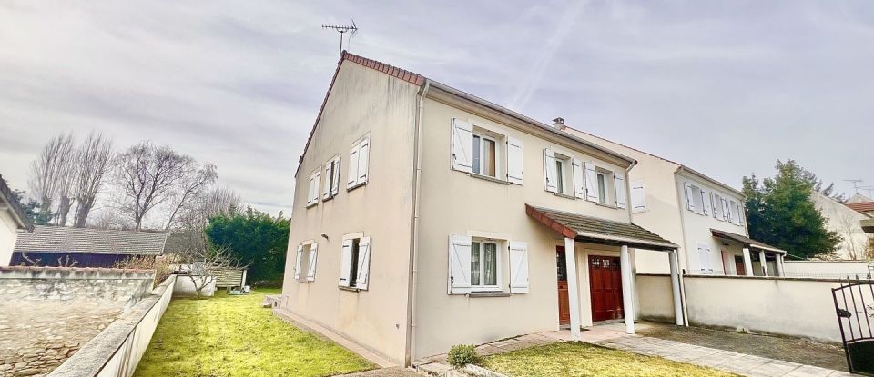 Maison 7 pièces de 160 m² à Melun (77000)