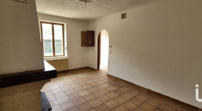 Village house 4 rooms of 78 m² in Crugny (51170)