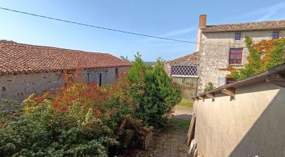 House 12 rooms of 460 m² in Saint Maurice Étusson (79150)