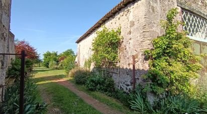 House 12 rooms of 460 m² in Saint Maurice Étusson (79150)