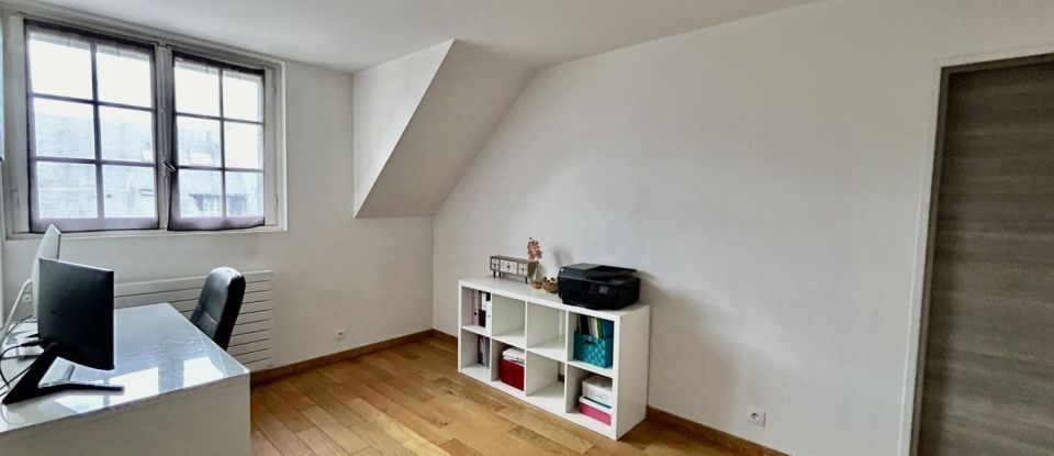 Maison 7 pièces de 125 m² à Savigny-sur-Orge (91600)