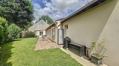 House 7 rooms of 156 m² in Itteville (91760)