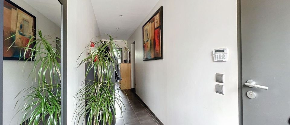 House 7 rooms of 156 m² in Itteville (91760)