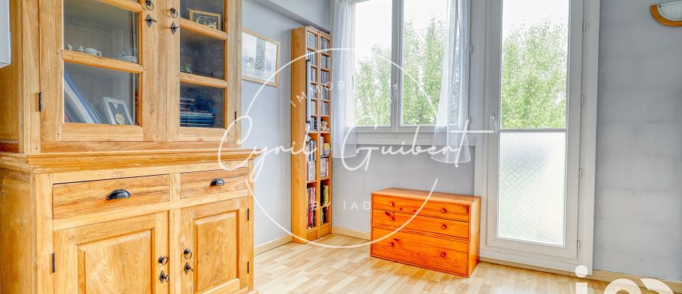 Appartement 4 pièces de 75 m² à Noisy-le-Grand (93160)