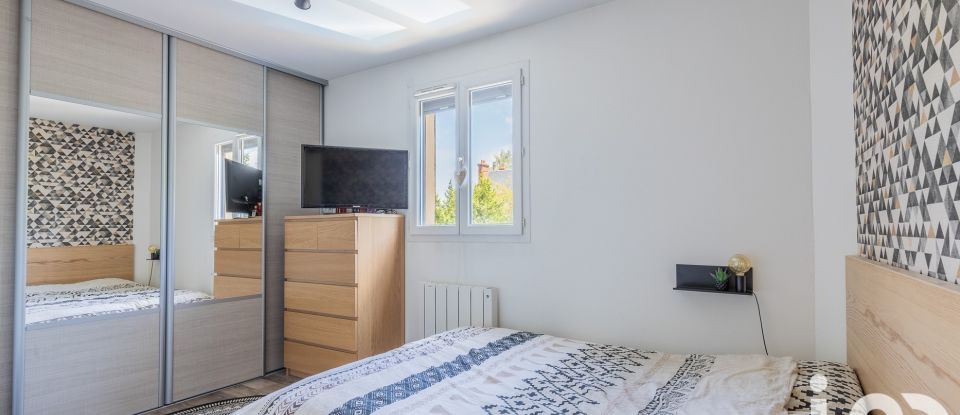 Maison 4 pièces de 83 m² à Mennecy (91540)