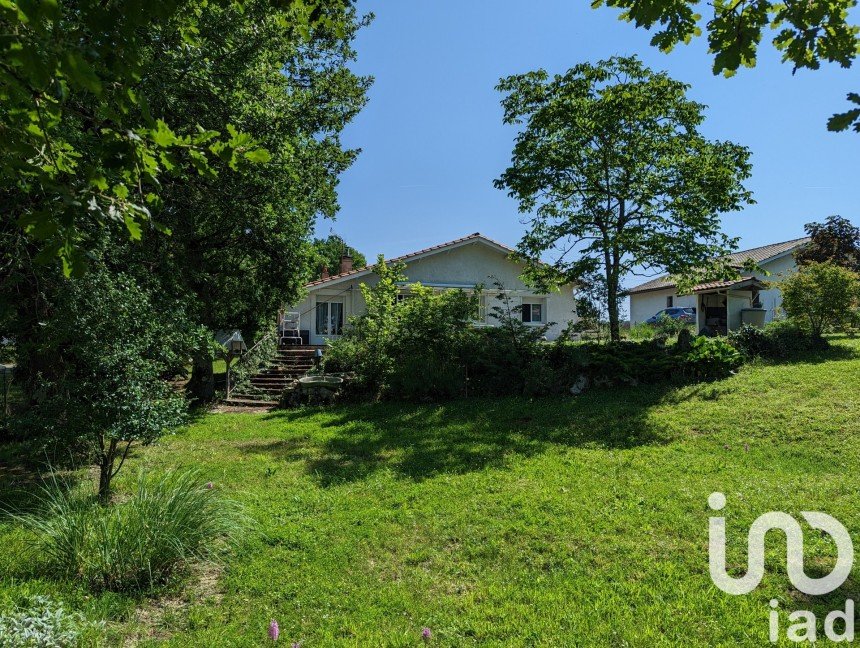 Maison traditionnelle 4 pièces de 85 m² à Saint-Quentin-de-Baron (33750)