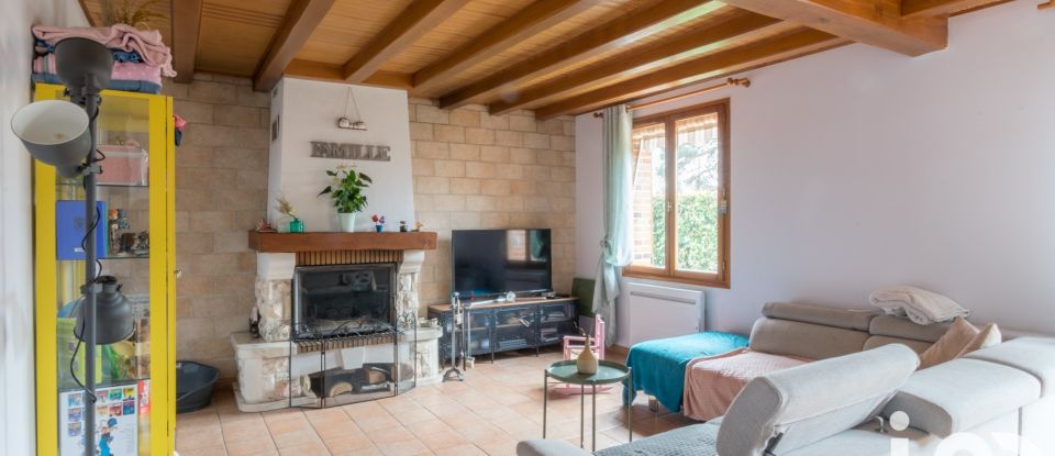 Maison traditionnelle 6 pièces de 160 m² à Ouzouer-sur-Loire (45570)