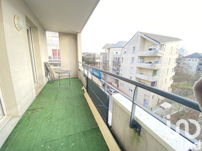 Appartement 5 pièces de 81 m² à Créteil (94000)