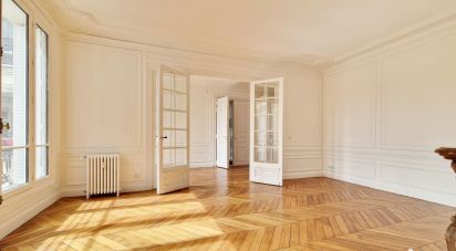 Apartment 7 rooms of 197 m² in Paris (75014)