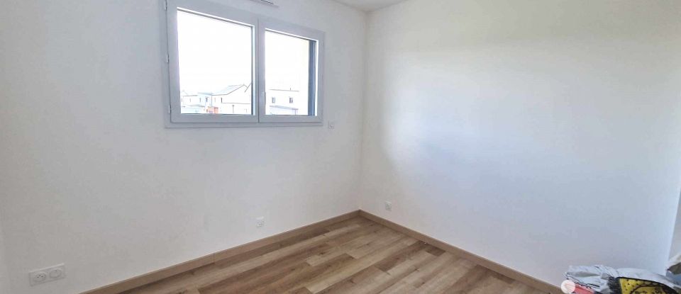 Maison 5 pièces de 98 m² à Liffré (35340)