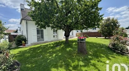 House 7 rooms of 199 m² in Ozoir-la-Ferrière (77330)