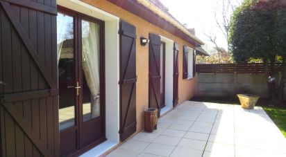 Traditional house 8 rooms of 163 m² in Neuilly-sur-Marne (93330)