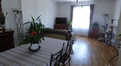 House 4 rooms of 101 m² in PORT-À-BINSON (51700)