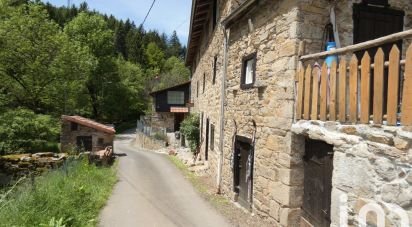 Country house 12 rooms of 250 m² in Ambert (63600)