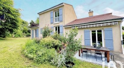 Traditional house 8 rooms of 200 m² in Soisy-sur-Seine (91450)