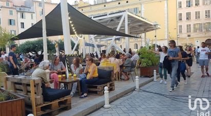 Bar-brasserie de 75 m² à Toulon (83000)