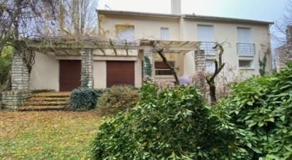 House 12 rooms of 370 m² in Montgeron (91230)