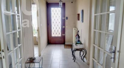 House 5 rooms of 107 m² in Soyaux (16800)