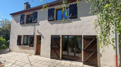 House 4 rooms of 77 m² in Besson (03210)