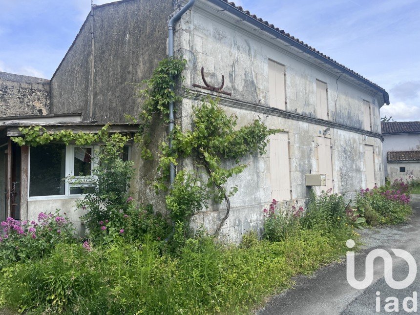 Vente Maison 108m² 5 Pièces à Luchat (17600) - Iad France
