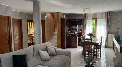 Maison 6 pièces de 122 m² à Bois-d'Arcy (78390)